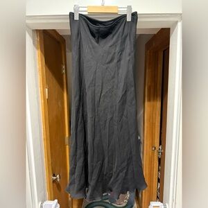 Gorgeous Armani skirt perfect condition size 44 = US 8